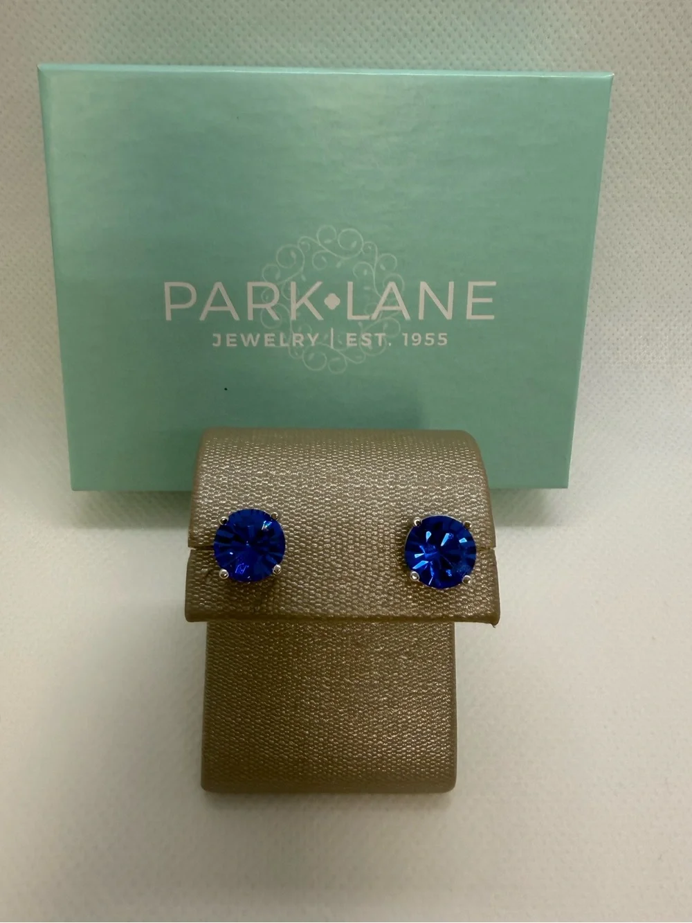 Park Lane Impression Sapphire Blue Crystal Stud Earrings Like New